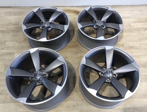Orig audi r8 42 - 4, orig.